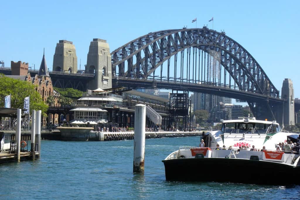 Harbor and ferry cruise