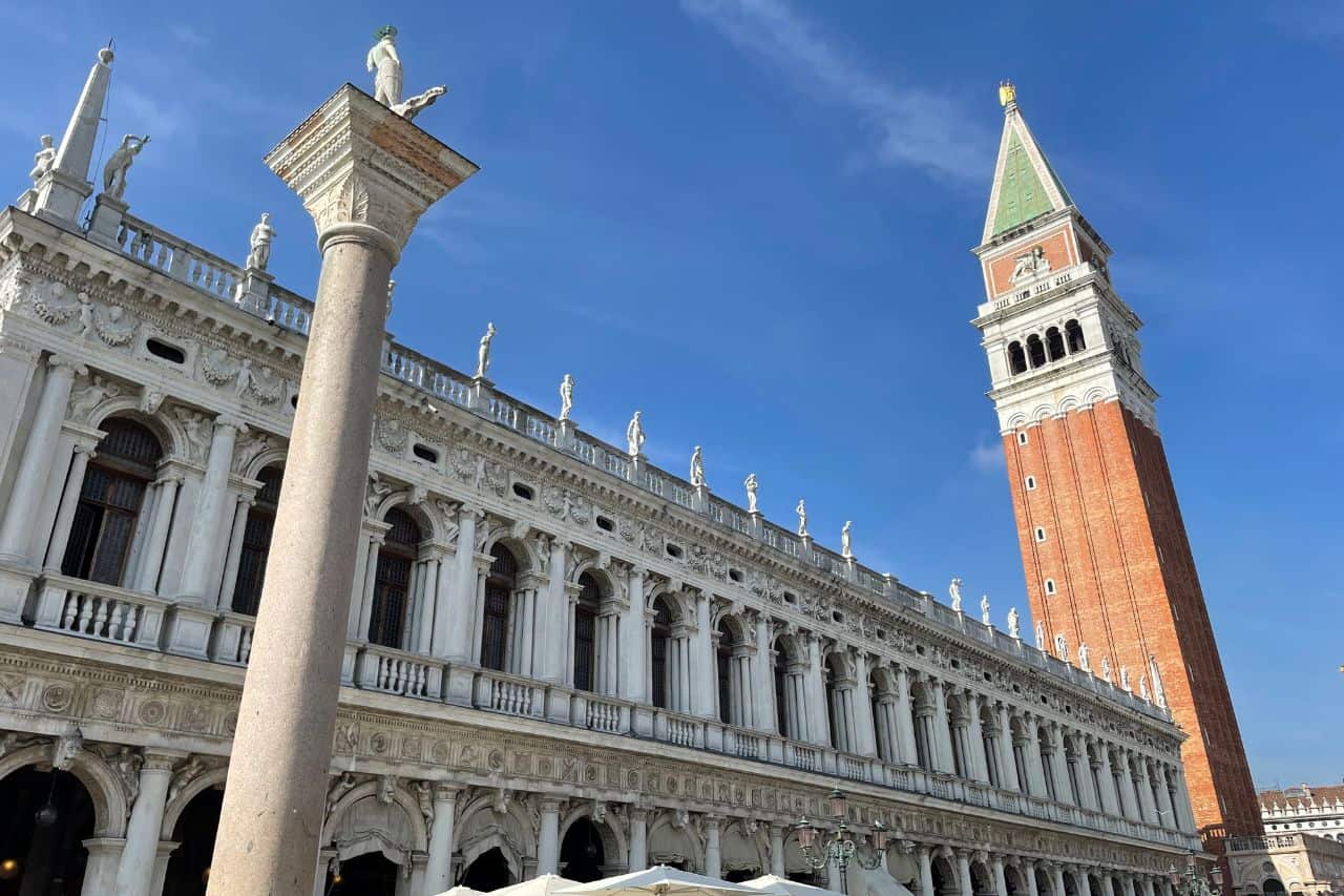 exterior of doges palace in venice italy