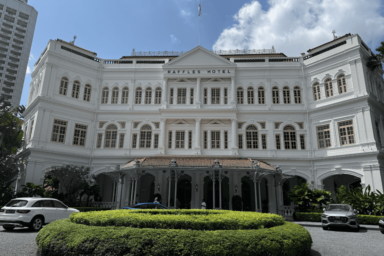 Exterior of the Raffles Hotel, a historical place to visit in Singapore